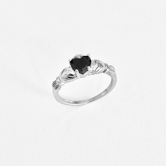 Sterling Silver Claddagh Black CZ Ring, Silver Rings, Irish Ring, Heart Ring - Picture 4 of 16